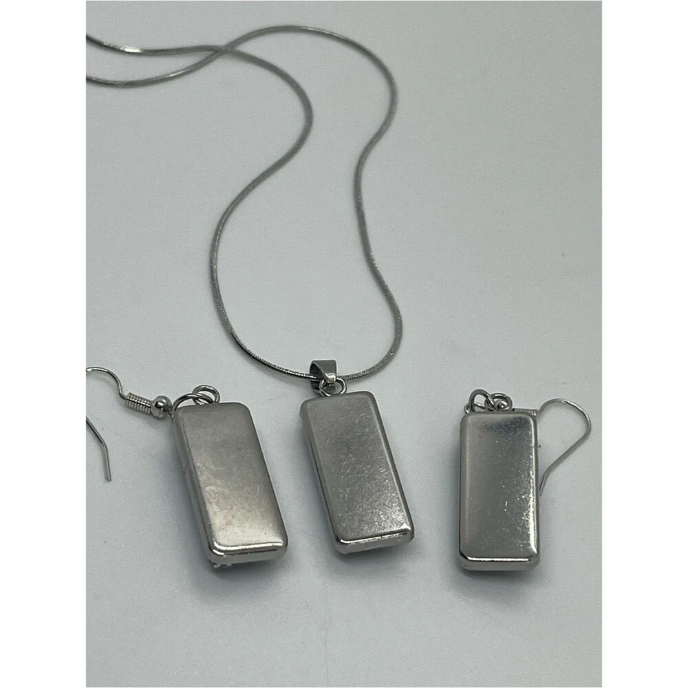 Hand Crafted Blue White Glass Rectangle Pendant Necklace Earrings Set NWT